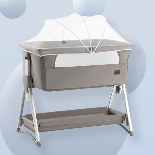 Luxury Newborn Crib: Portable Infant Bed for Travel - Unisex Metal Cradle from Mainland China