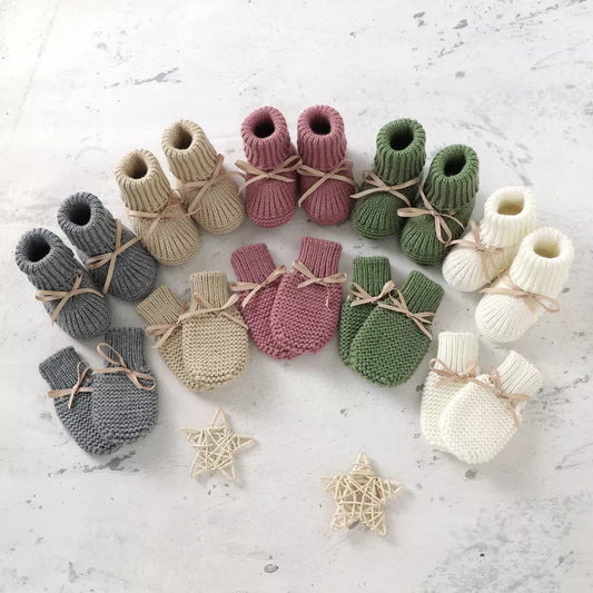 Wugugu 82W898A-4 Baby Shoes: Soft Knitted First Walkers for Comfort and Style